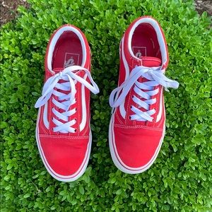 Red Vans Old Skool